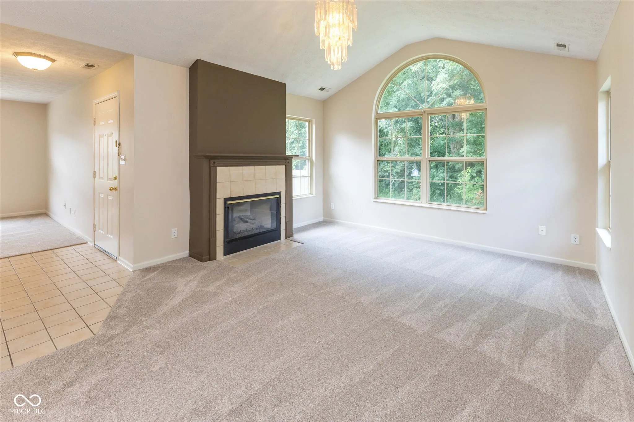 Indianapolis, Indiana 46227, United States, 2 Bedrooms Bedrooms, ,3 BathroomsBathrooms,Residential,Active,177640