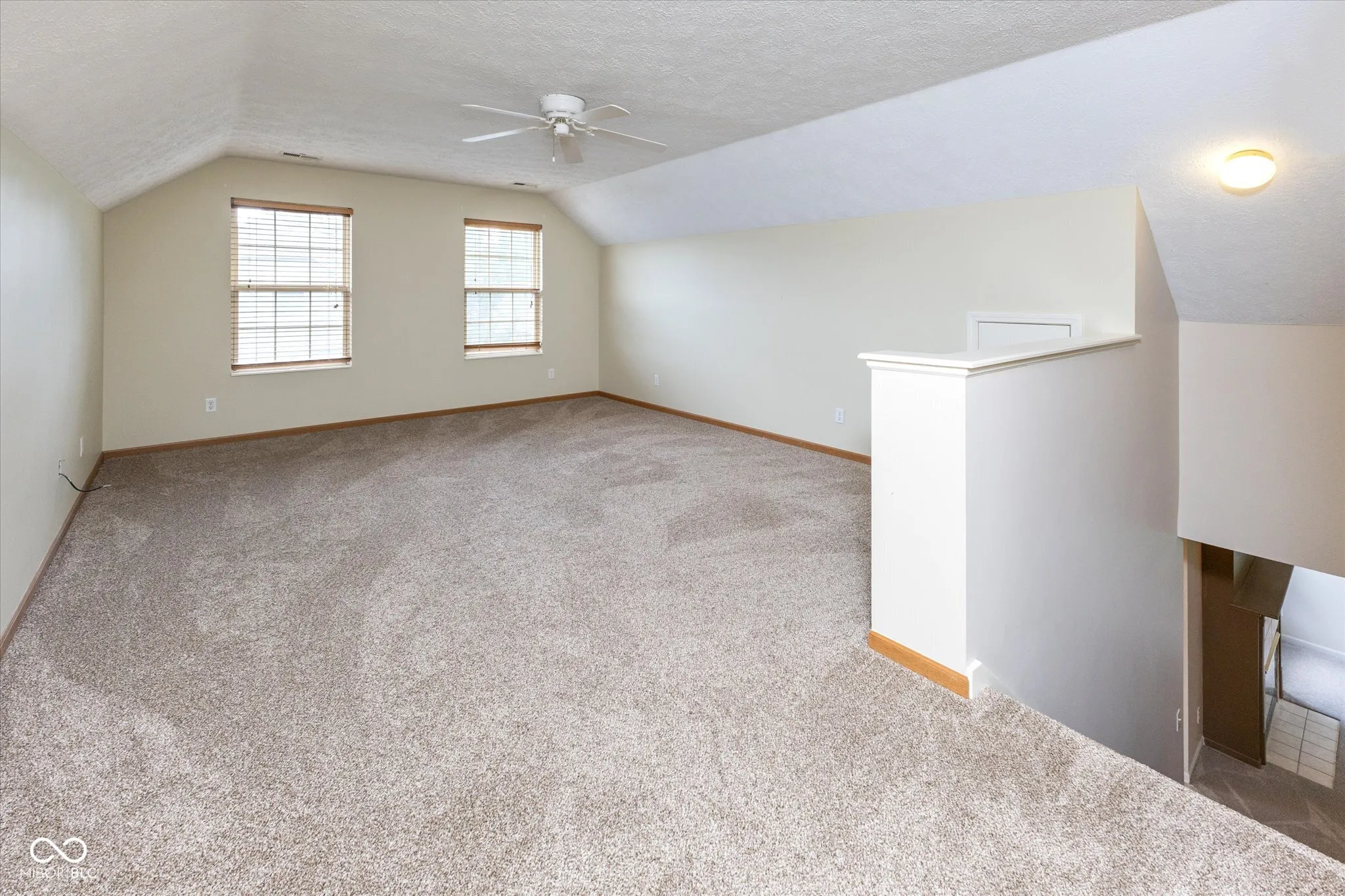 Indianapolis, Indiana 46227, United States, 2 Bedrooms Bedrooms, ,3 BathroomsBathrooms,Residential,Active,177640