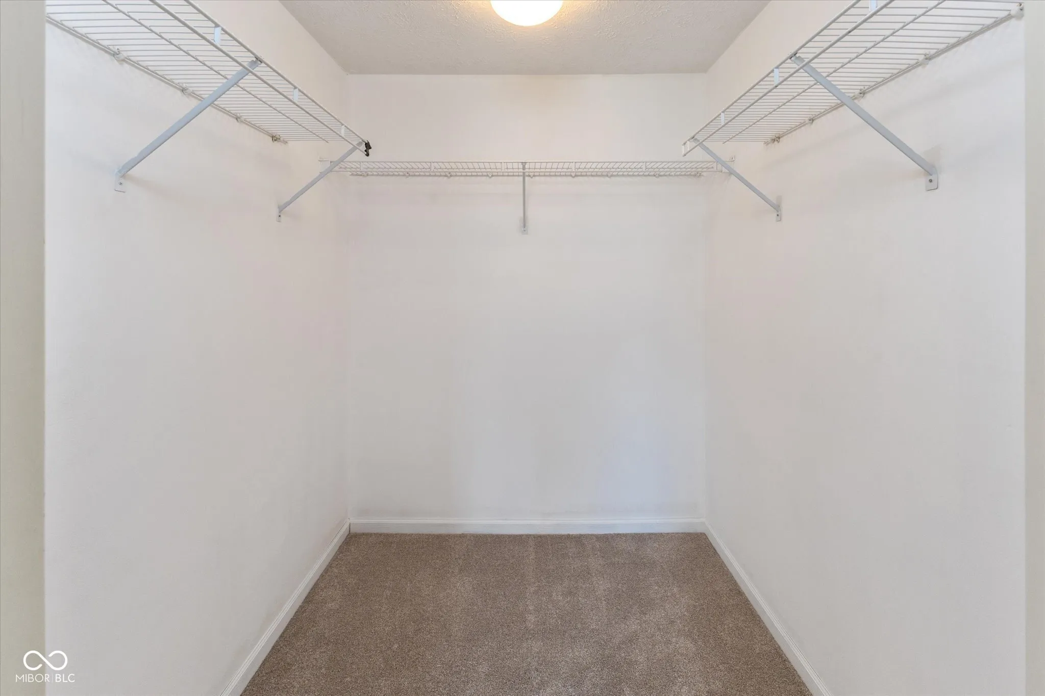 Indianapolis, Indiana 46227, United States, 2 Bedrooms Bedrooms, ,3 BathroomsBathrooms,Residential,Active,177640