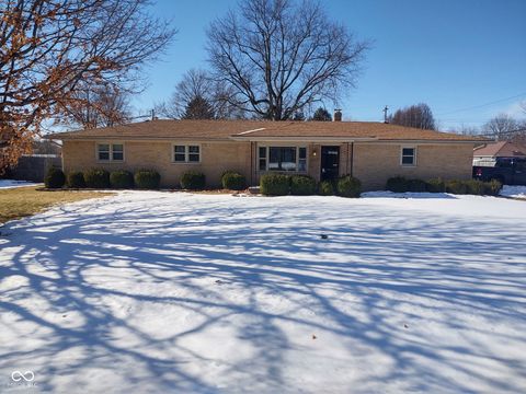 Photo of 3502 S Sadlier Drive, Indianapolis, IN 46239 (MLS # 22083877)