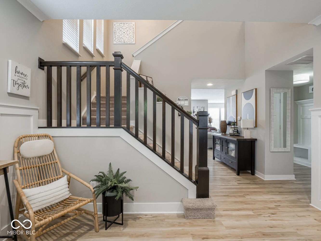 5684 Autumn Trail