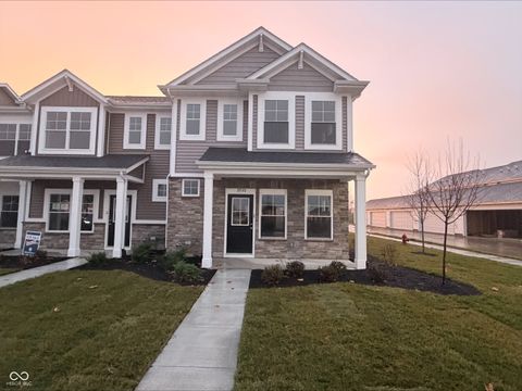 Photo of 19570 Northwest Drive, Westfield, IN 46074 (MLS # 22074144)