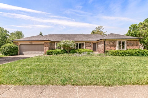 Photo of 7522 E 80th Street, Indianapolis, IN 46256 (MLS # 22105897)