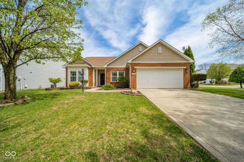 Photo of 5437 Basin Park Drive, Indianapolis, IN 46239 (MLS # 22095345)