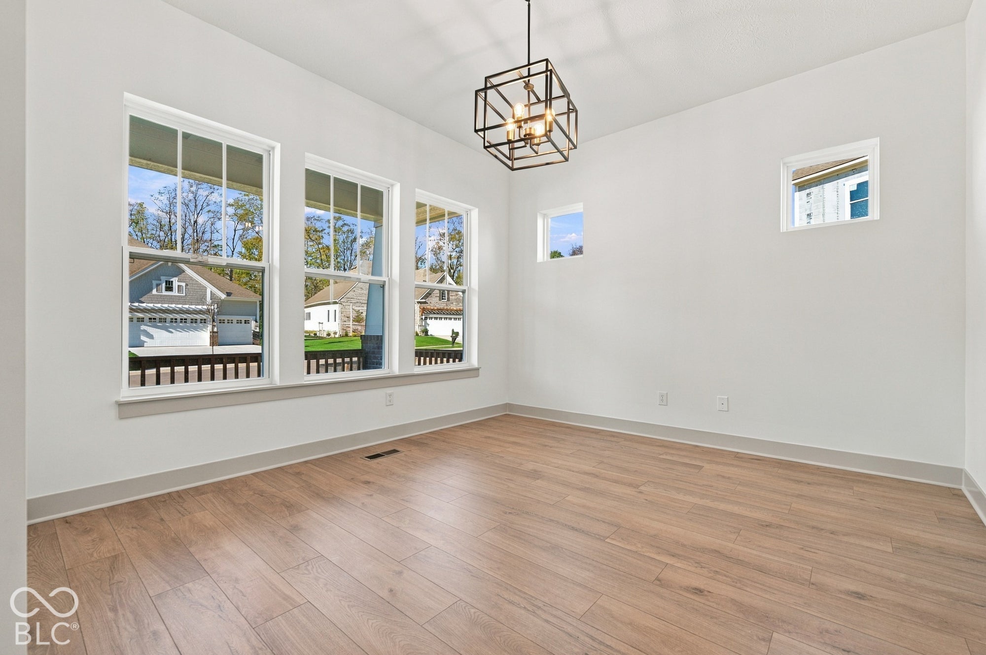 11851 Gray Ghost Way