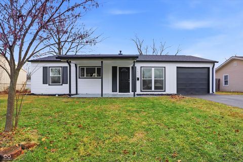 1635 Woodland Drive Noblesville IN 46060