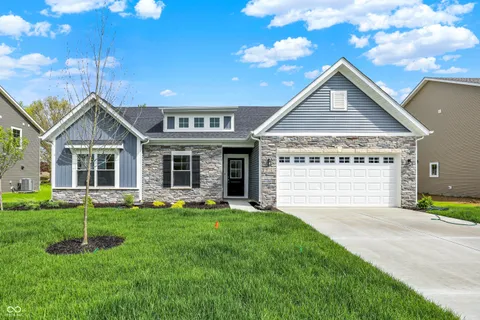 7136 Jackson Drive, Cumberland, IN 46229 - MLS#: 22035233