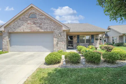 4043 Oak Trail Drive, Indianapolis, IN 46237 - MLS#: 22029318