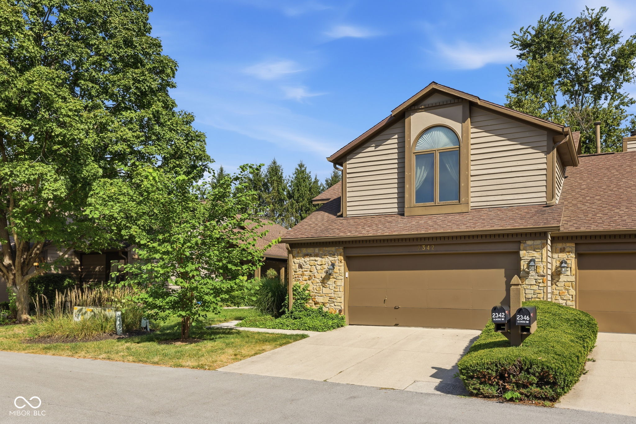 2342 Calaveras Way