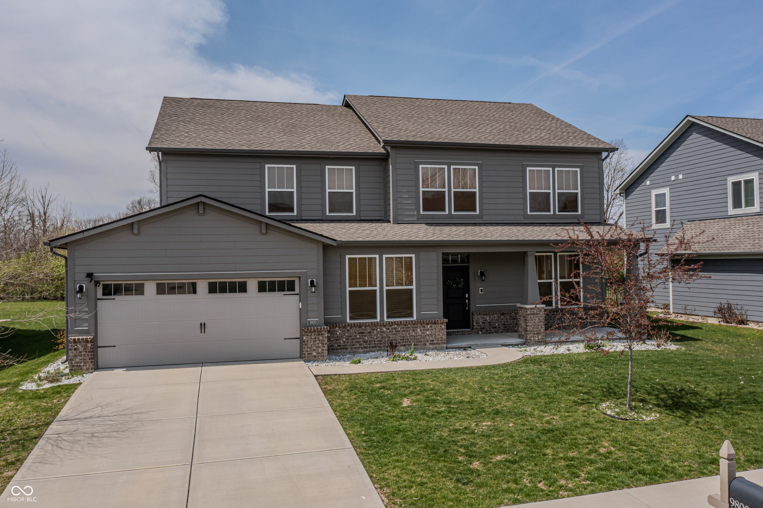 9800 Ridgecrest Lane