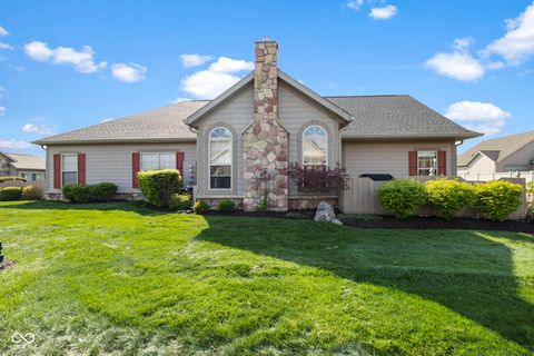 Photo of 5807 Cool Hollow Way, Indianapolis, IN 46237 (MLS # 22095150)