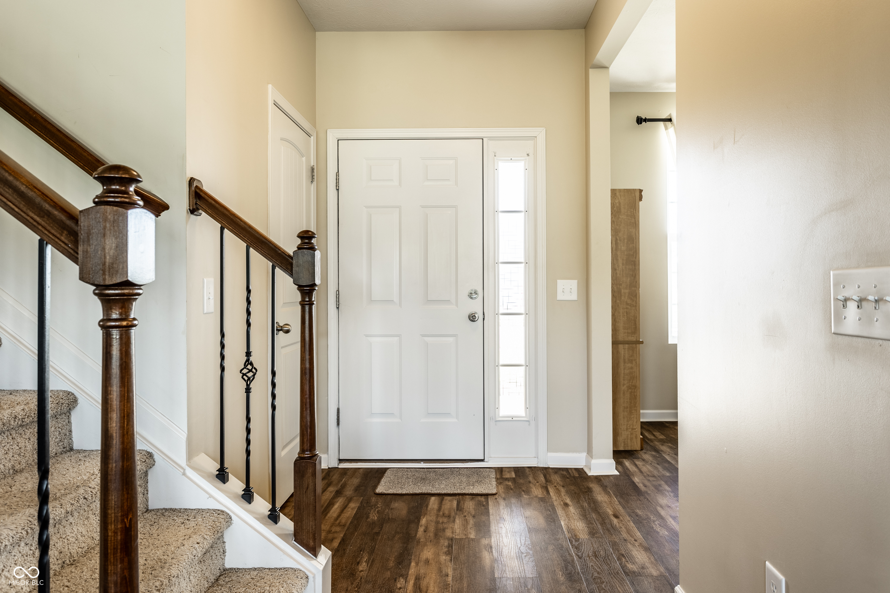 4772 Timberline Trail