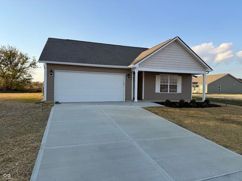 Photo of 1105 Lake Drive, Shirley, IN 47384 (MLS # 22047789)