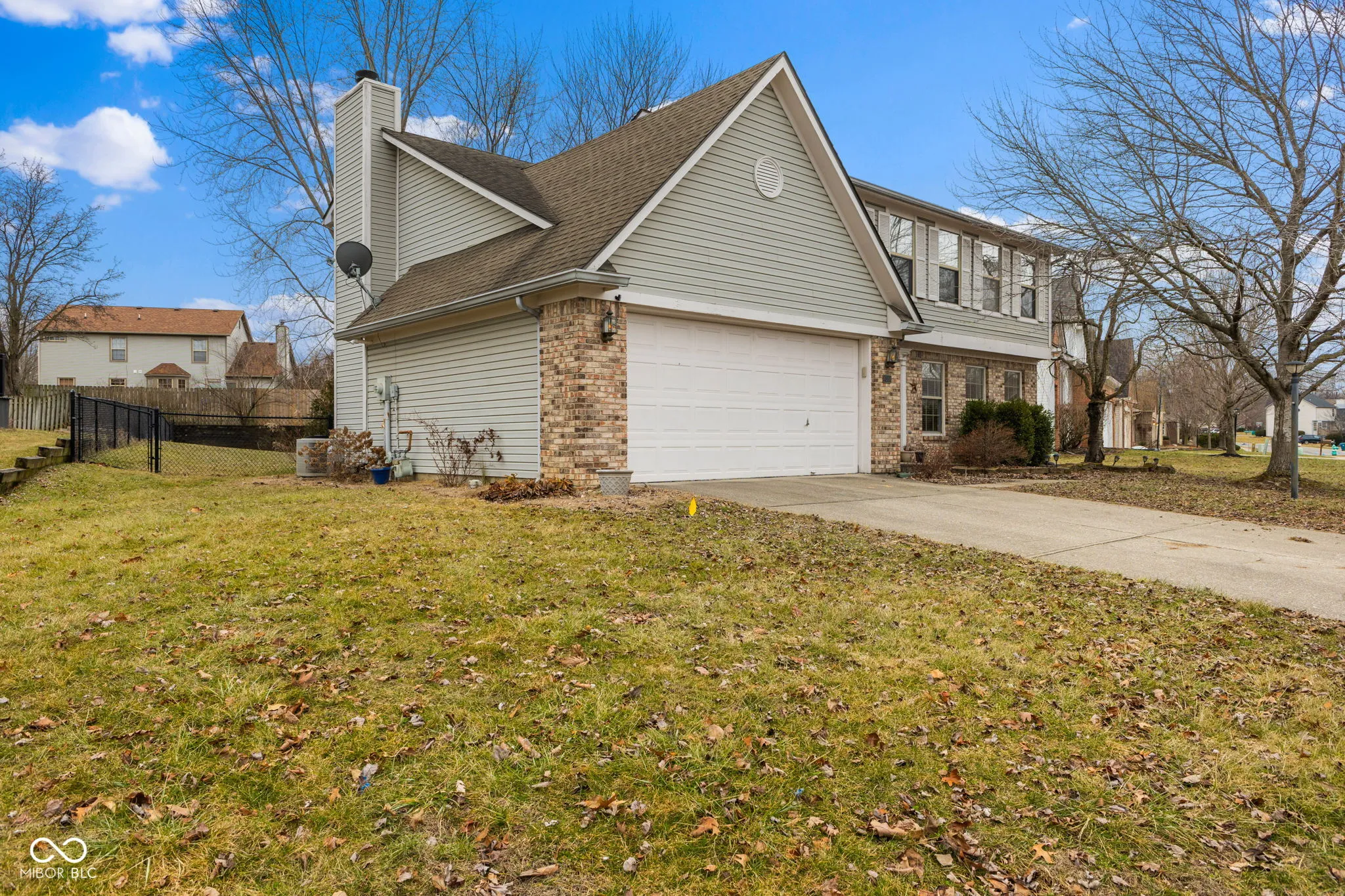 Indianapolis, Indiana 46234, United States, 4 Bedrooms Bedrooms, ,3 BathroomsBathrooms,Residential,Pending,5157