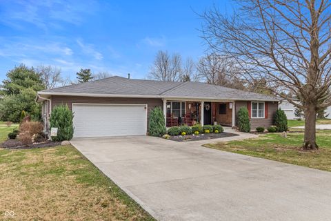 Photo of 4719 Hittle Drive, Indianapolis, IN 46239 (MLS # 22089301)