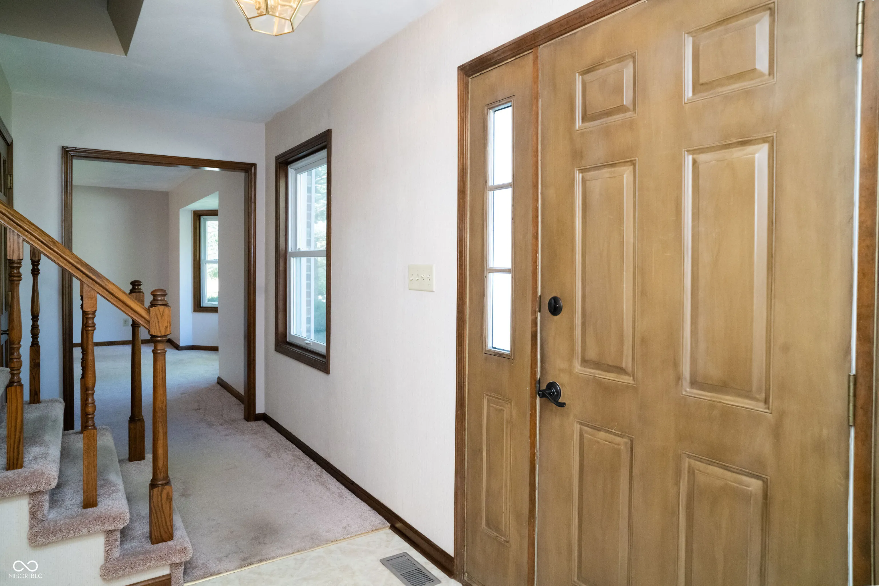 Greenwood, Indiana 46142, United States, 5 Bedrooms Bedrooms, ,3 BathroomsBathrooms,Residential,Active,225205