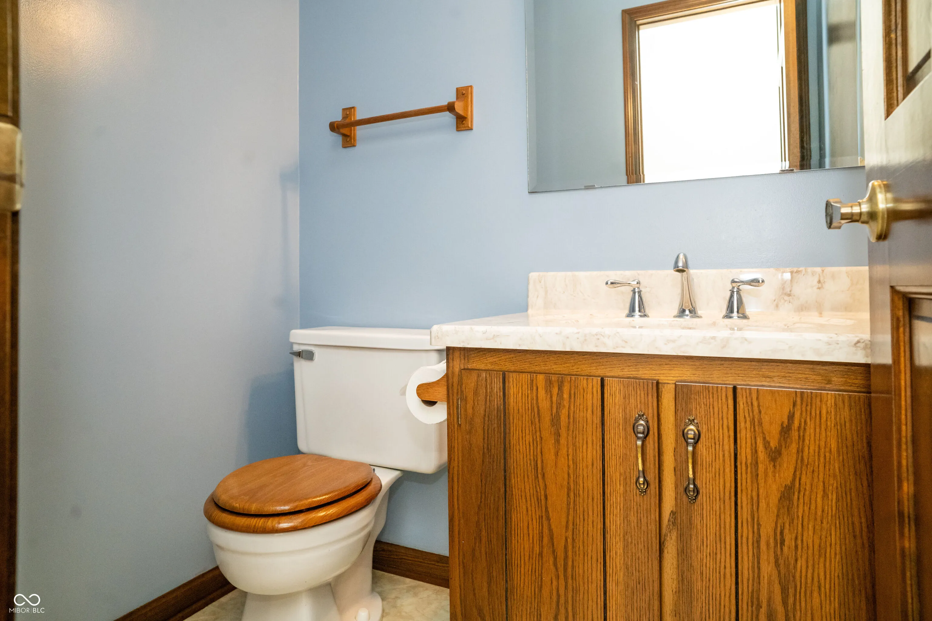 Greenwood, Indiana 46142, United States, 5 Bedrooms Bedrooms, ,3 BathroomsBathrooms,Residential,Active,225205