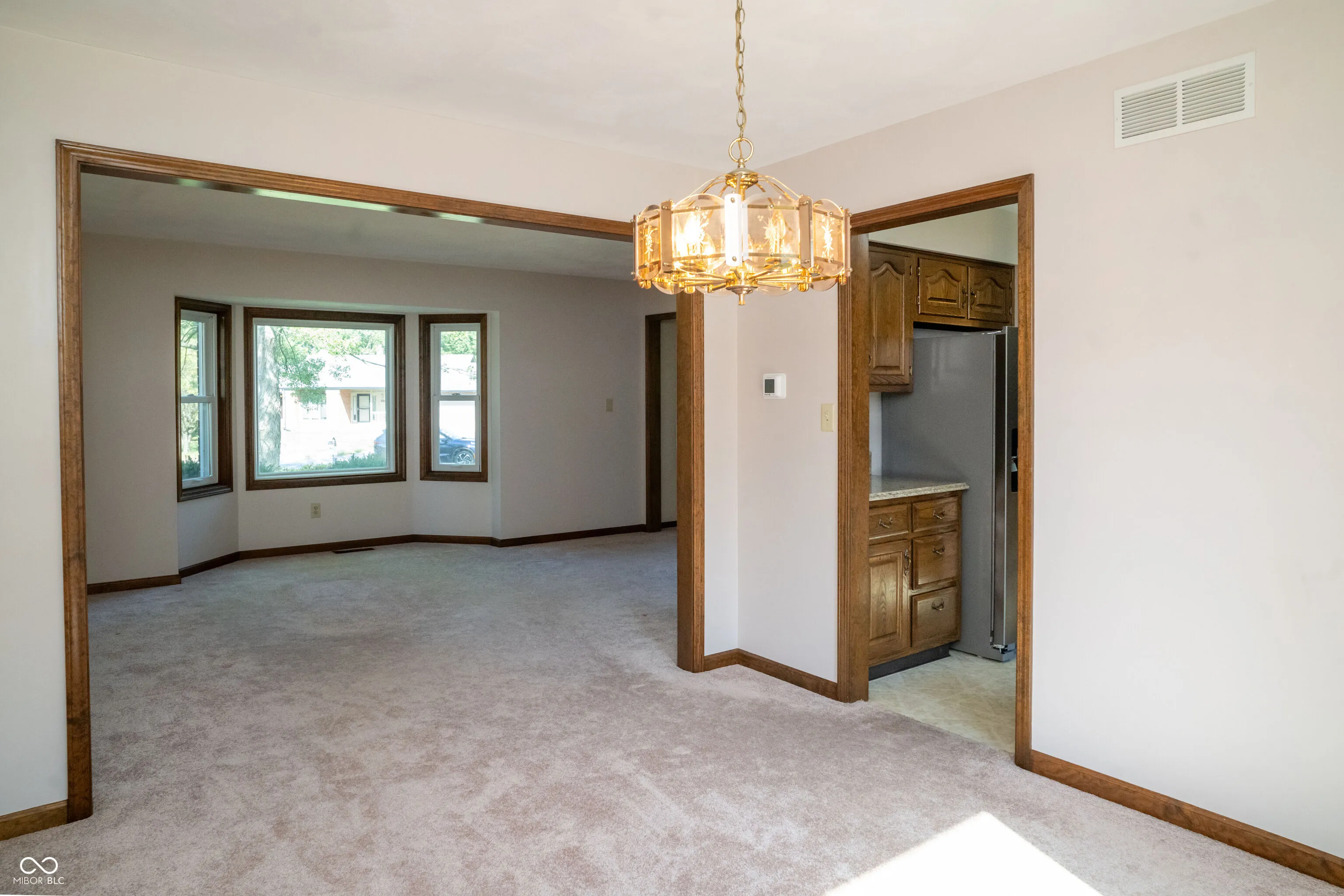 Greenwood, Indiana 46142, United States, 5 Bedrooms Bedrooms, ,3 BathroomsBathrooms,Residential,Active,225205