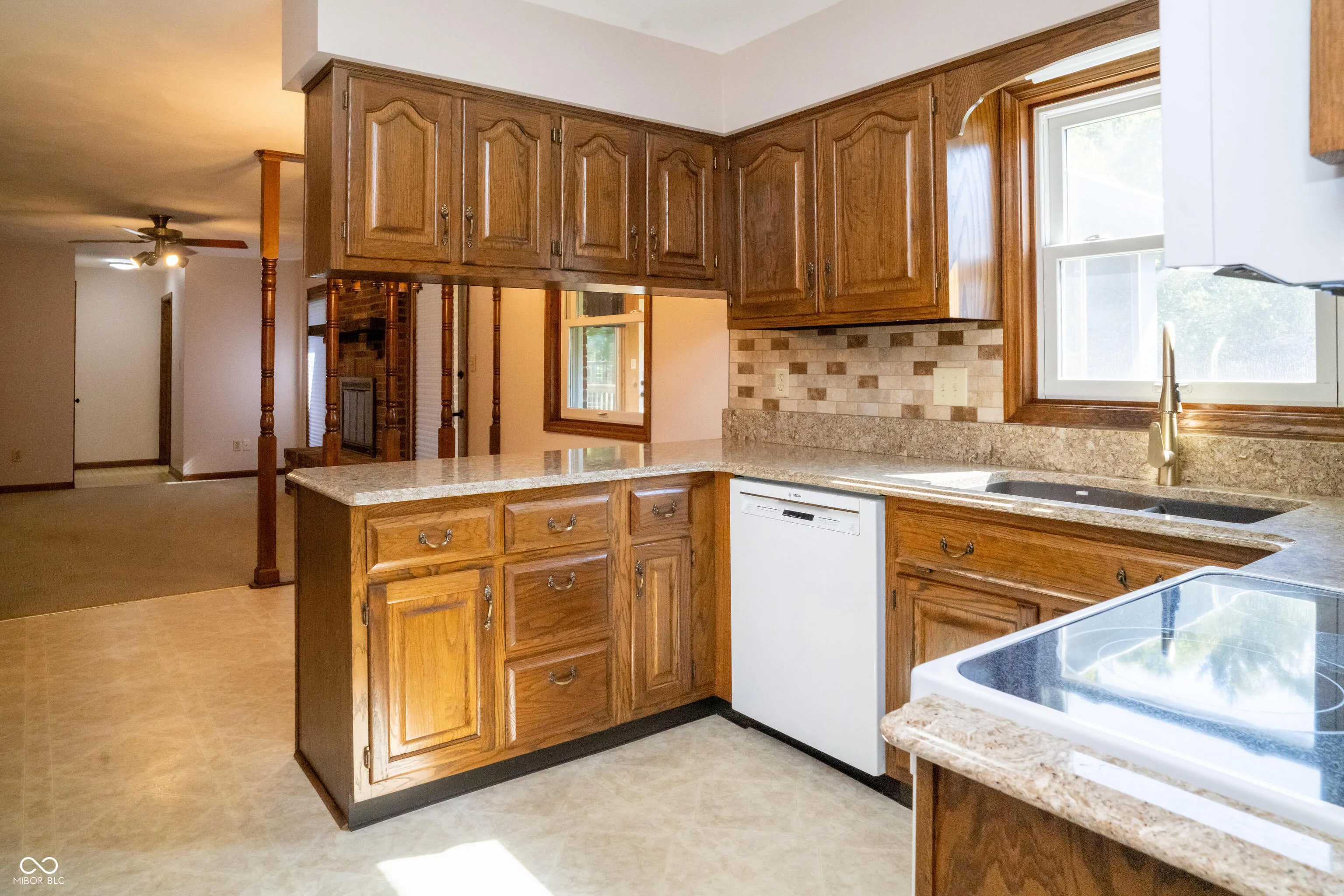 Greenwood, Indiana 46142, United States, 5 Bedrooms Bedrooms, ,3 BathroomsBathrooms,Residential,Active,225205