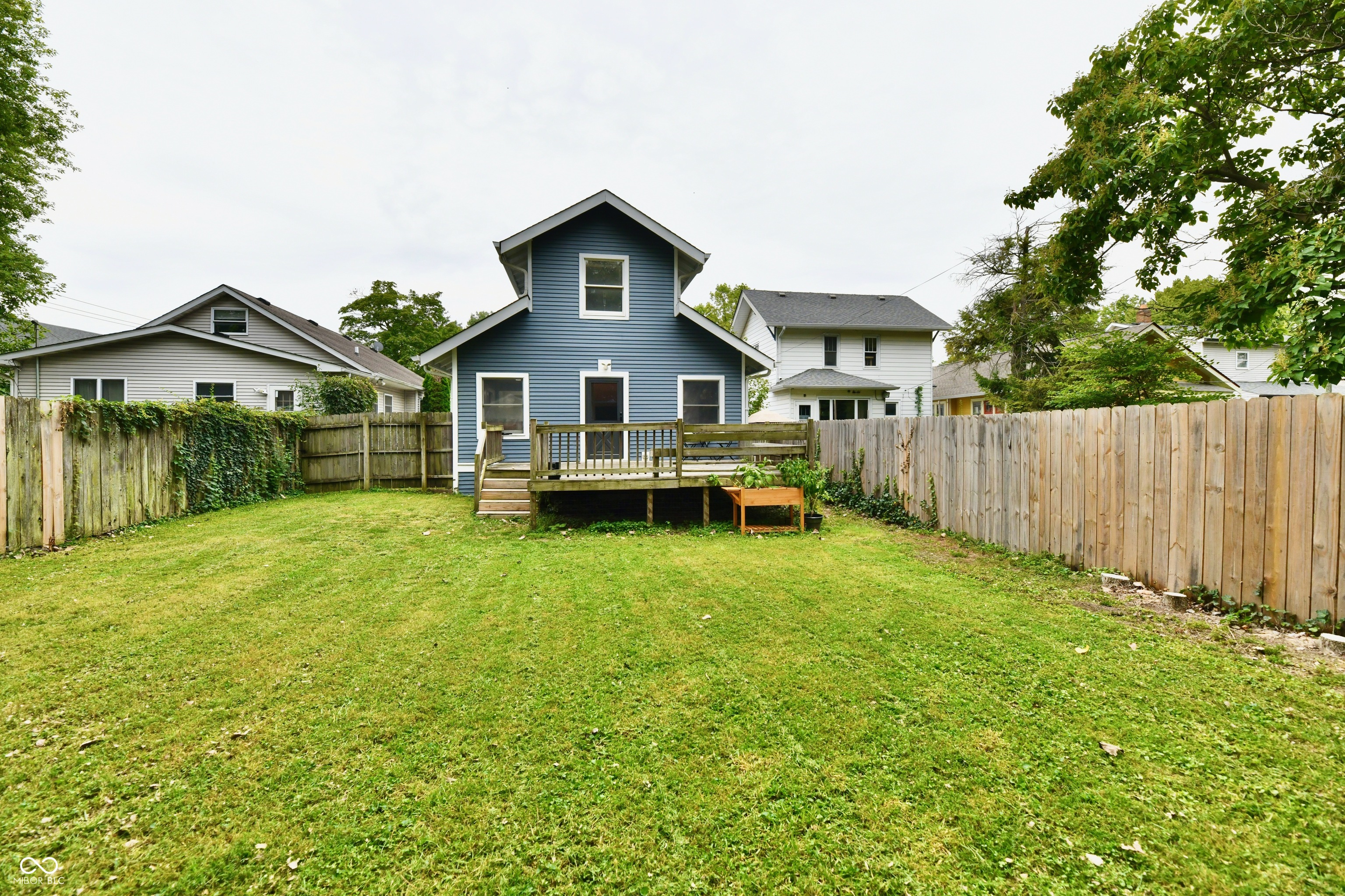 25 N Sheridan Avenue