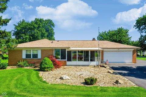 Photo for 10280 E County Road 100 Road S