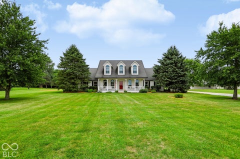 Photo of 1595 N 400 W, Greenfield, IN 46140 (MLS # 22117017)