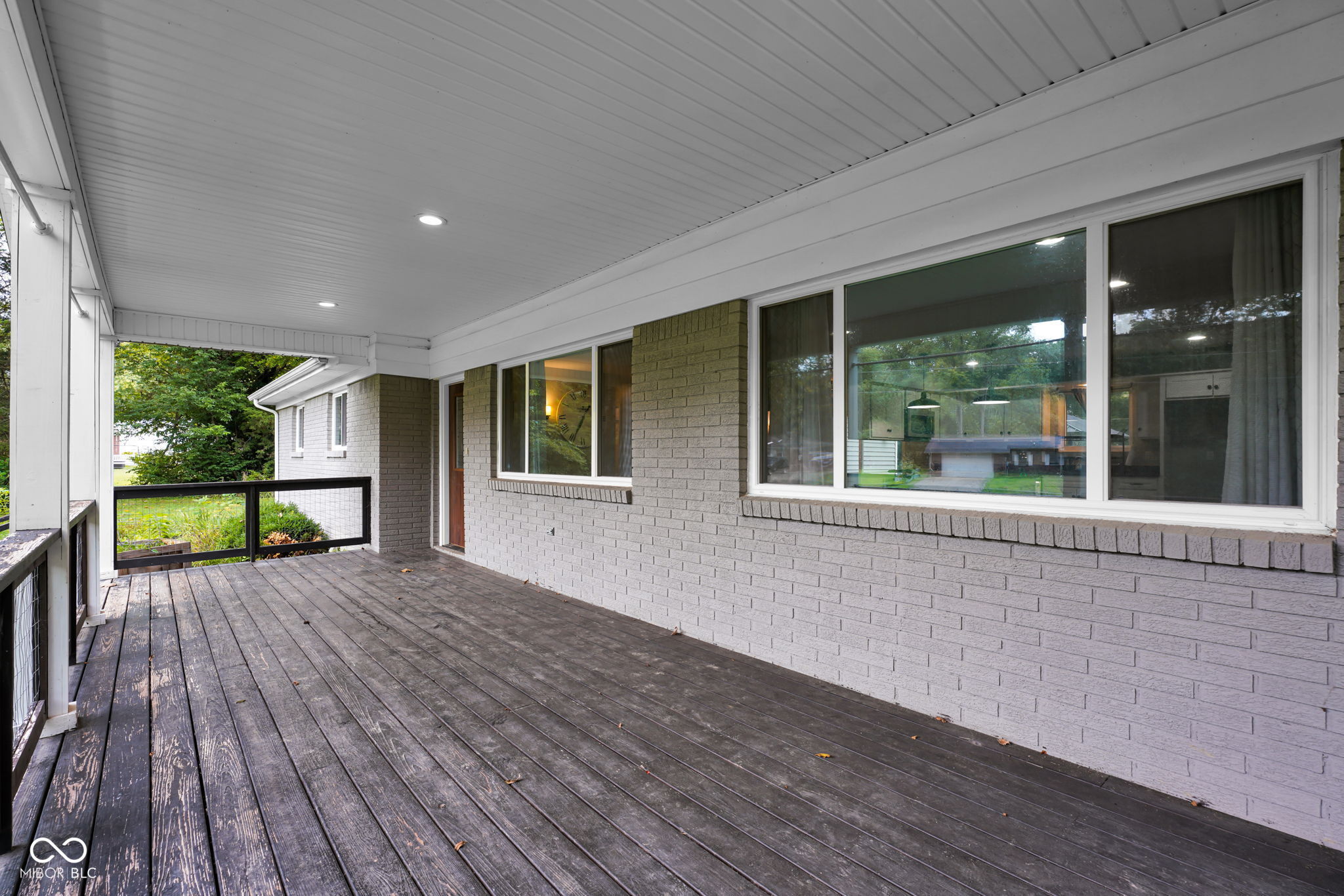 19514 E Lake Site Drive