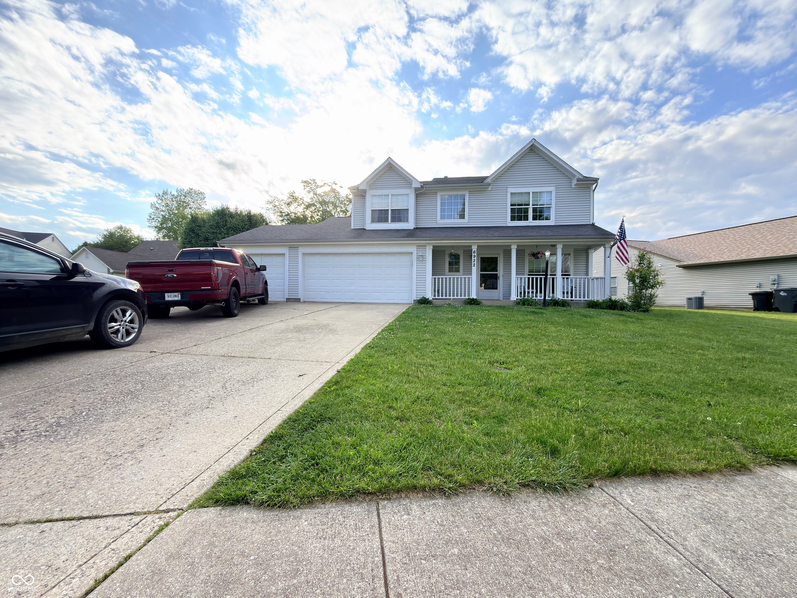 6922 Devinney Lane