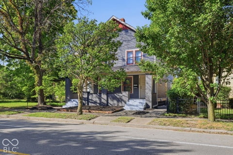 Photo of 1724 Central Avenue, Indianapolis, IN 46202 (MLS # 22129671)