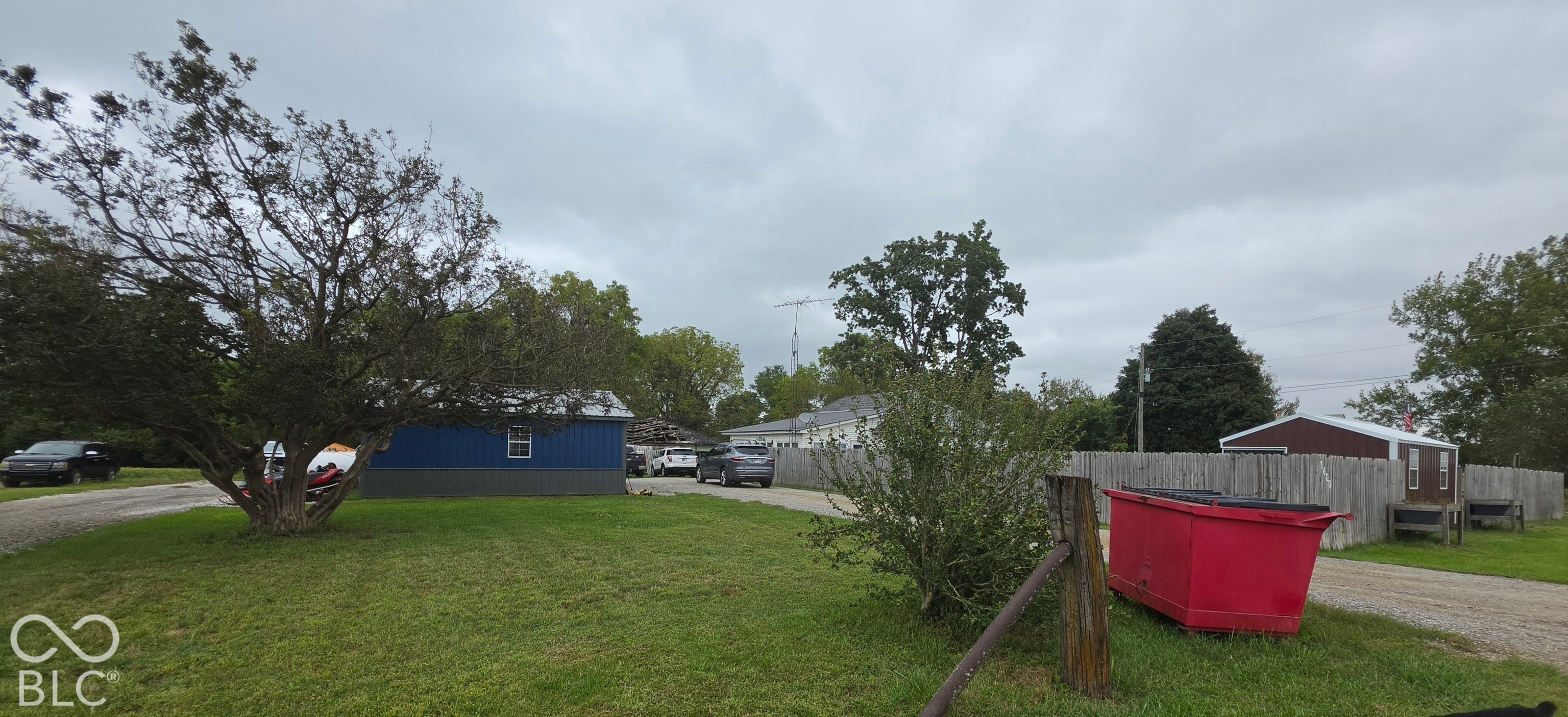 1600 W Snoddy Road