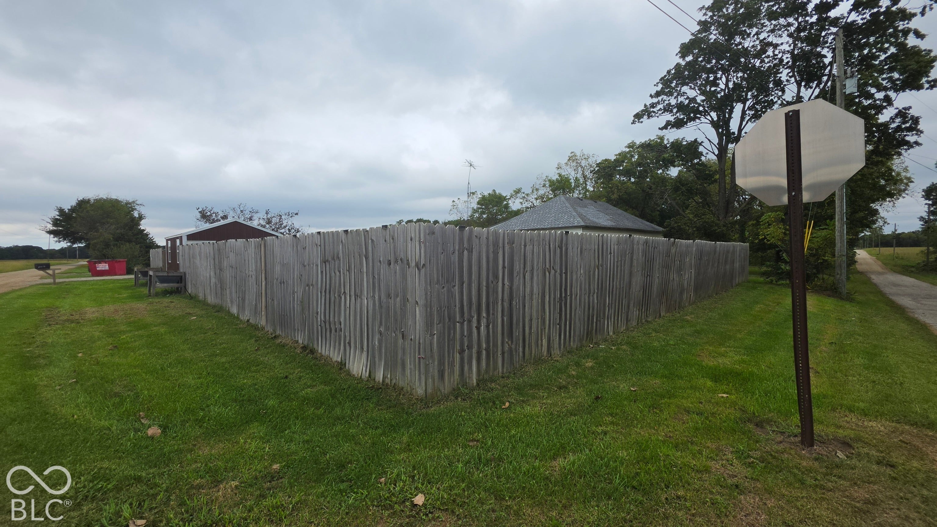 1600 W Snoddy Road