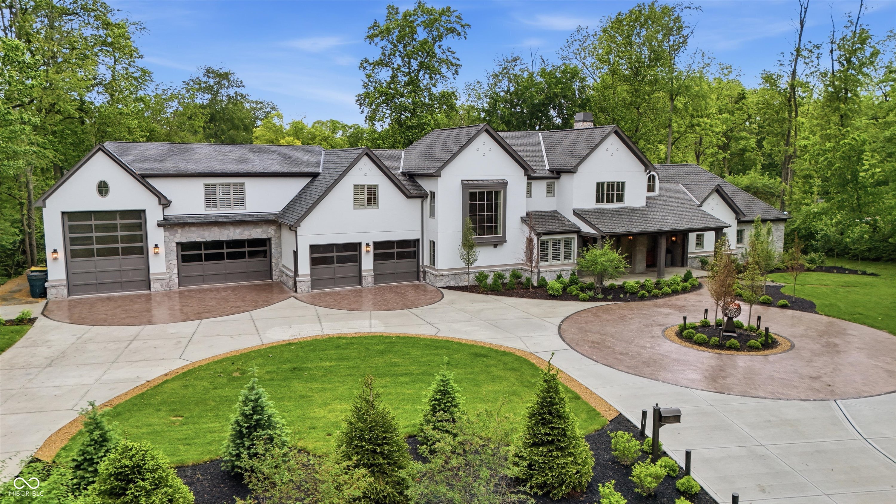 510 Kessler Boulevard W