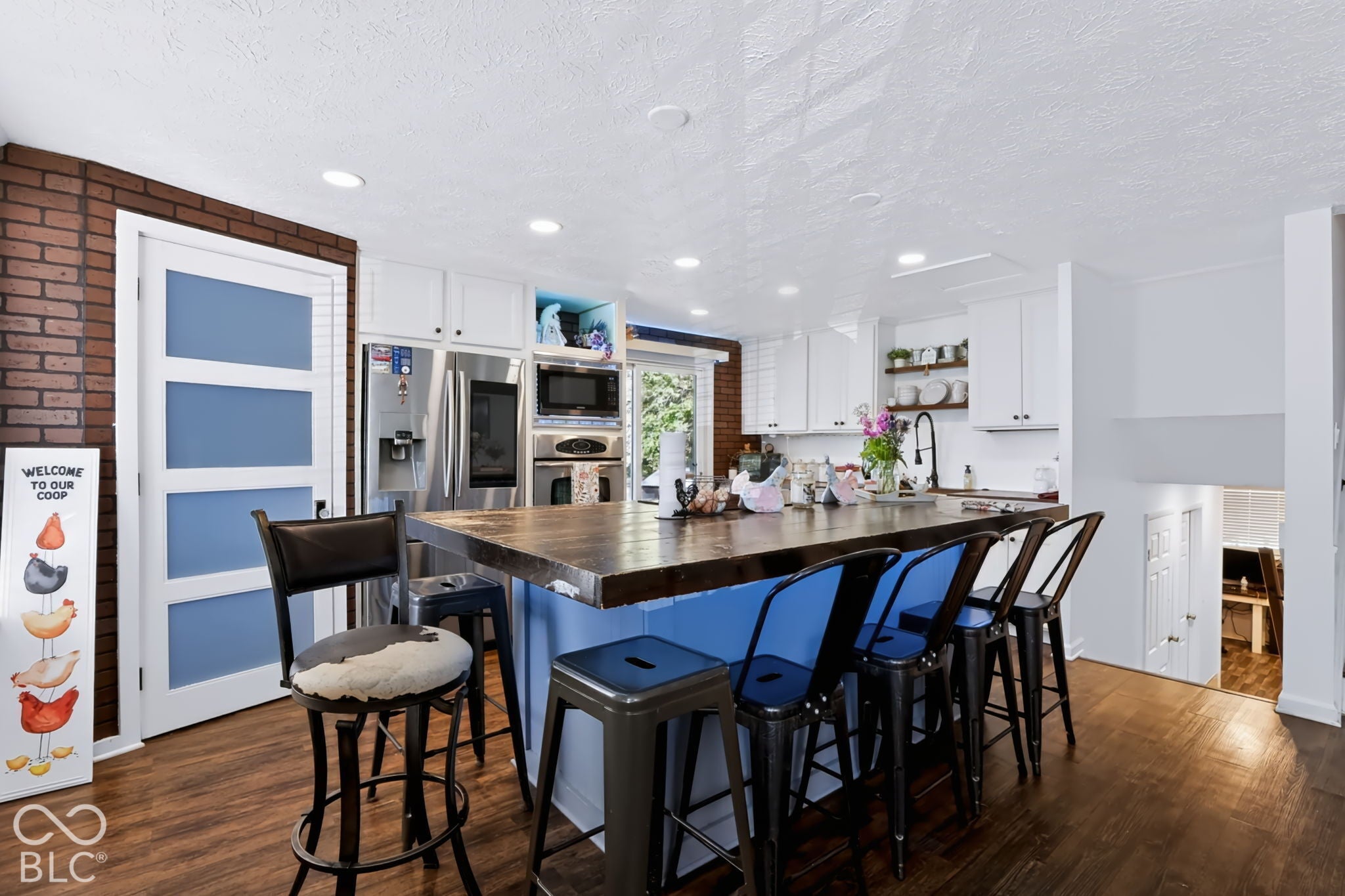 6524 Breeds Hill Court