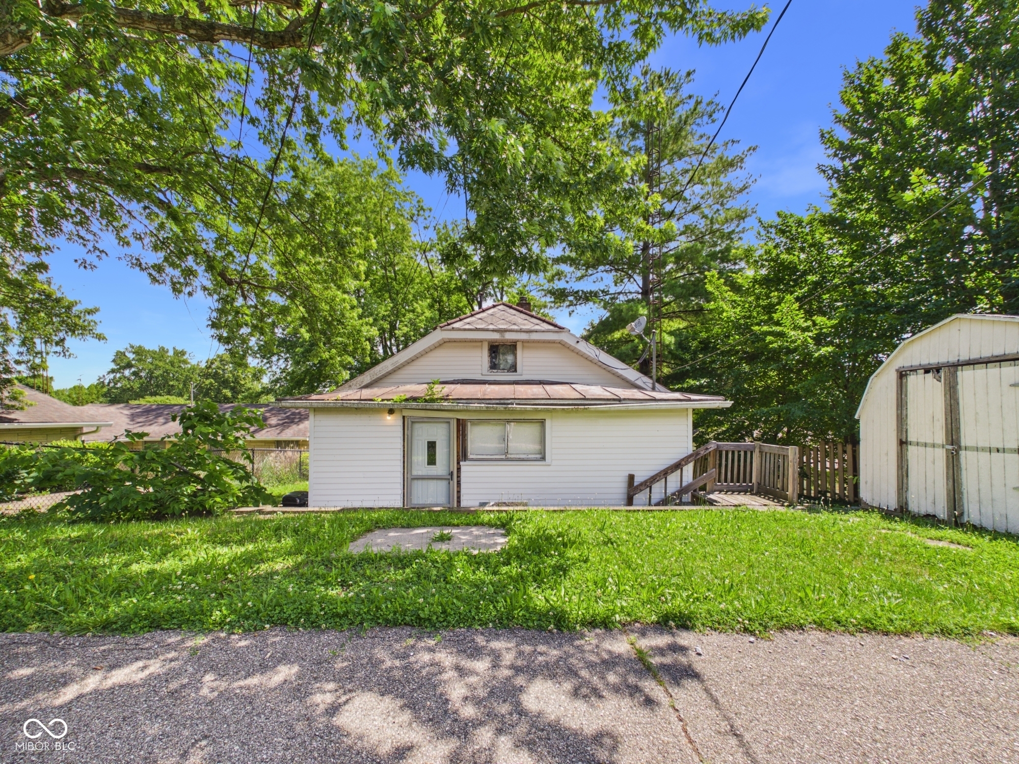 420 N Elm Street