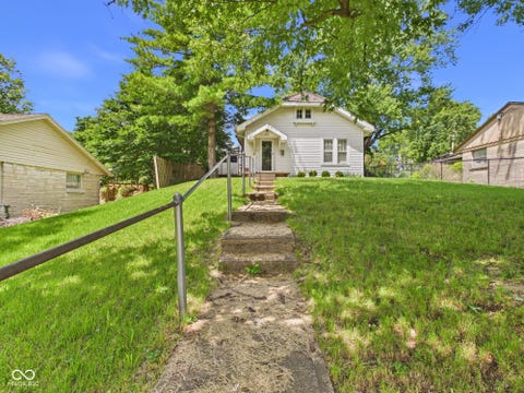 Photo for 420 N Elm Street