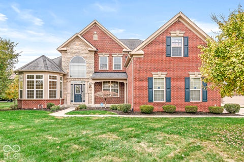4 beds bed, 4.5 baths bath property at 10527 Serra Vista Point, Fishers, IN 46040