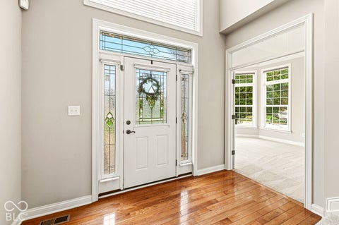 10527 Serra Vista Point, Fishers, IN 46040