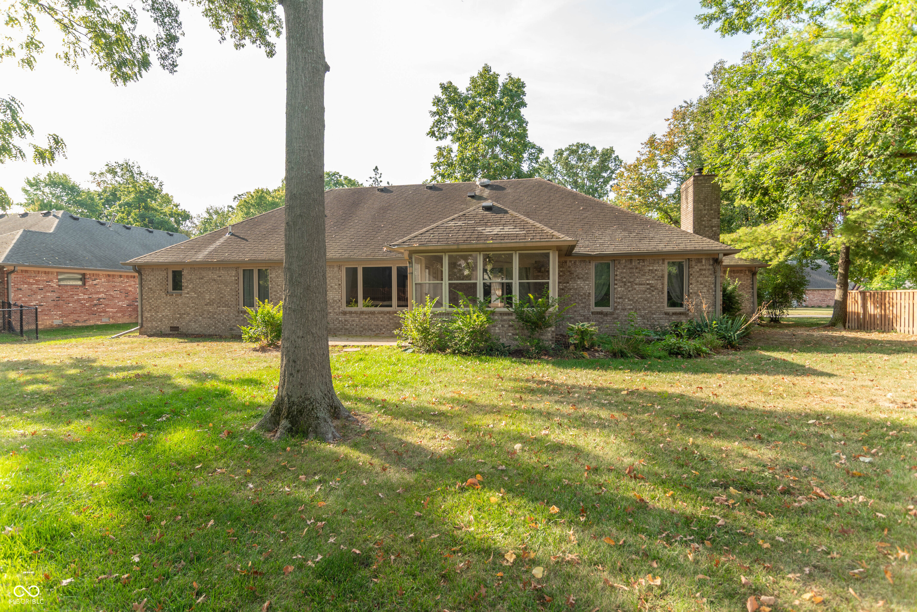 7574 Williamsburg Drive