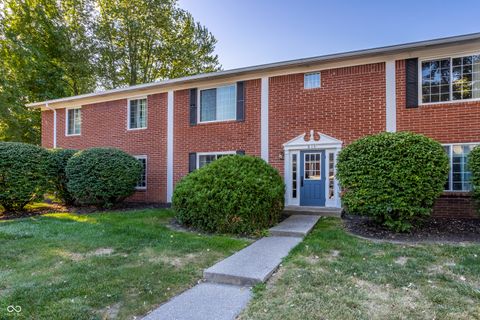 915 Hoover Village Drive # 915A Indianapolis IN 46260