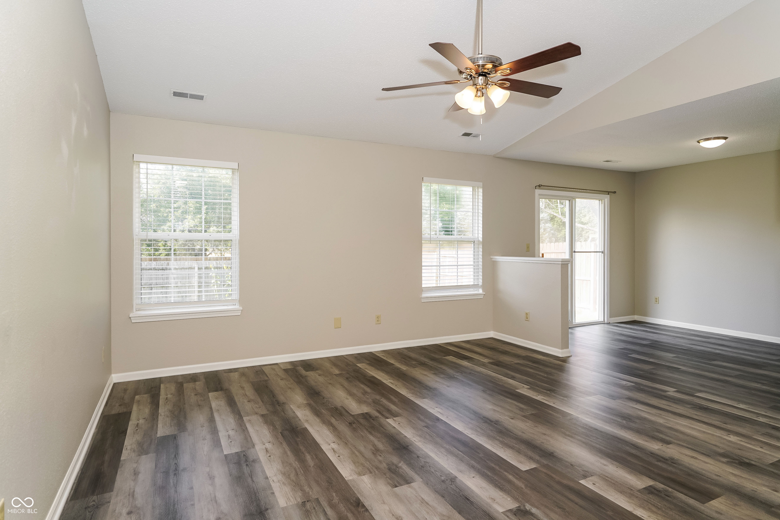 7285 Ridgebrook Drive