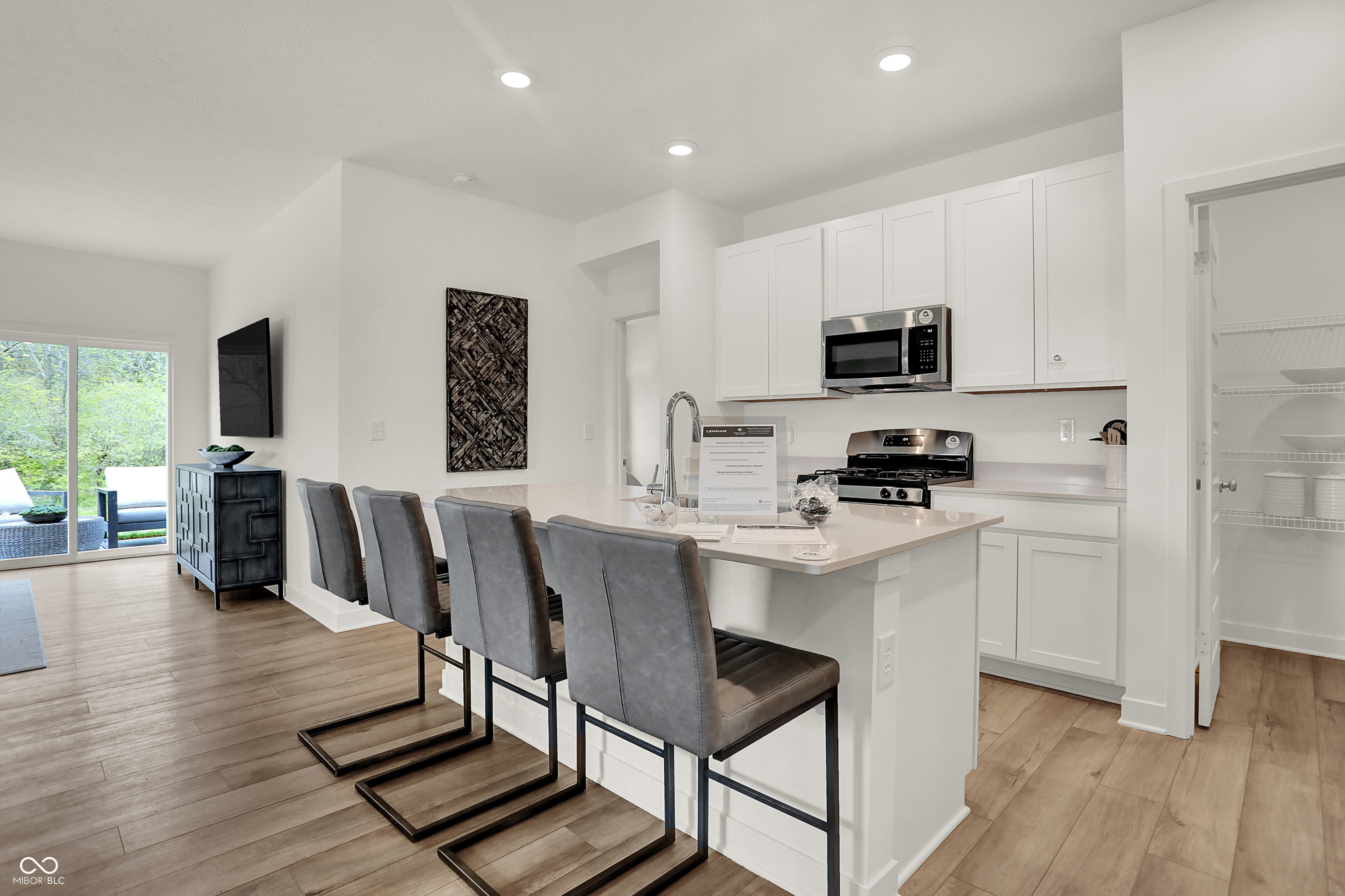 3769 Cantebury Drive