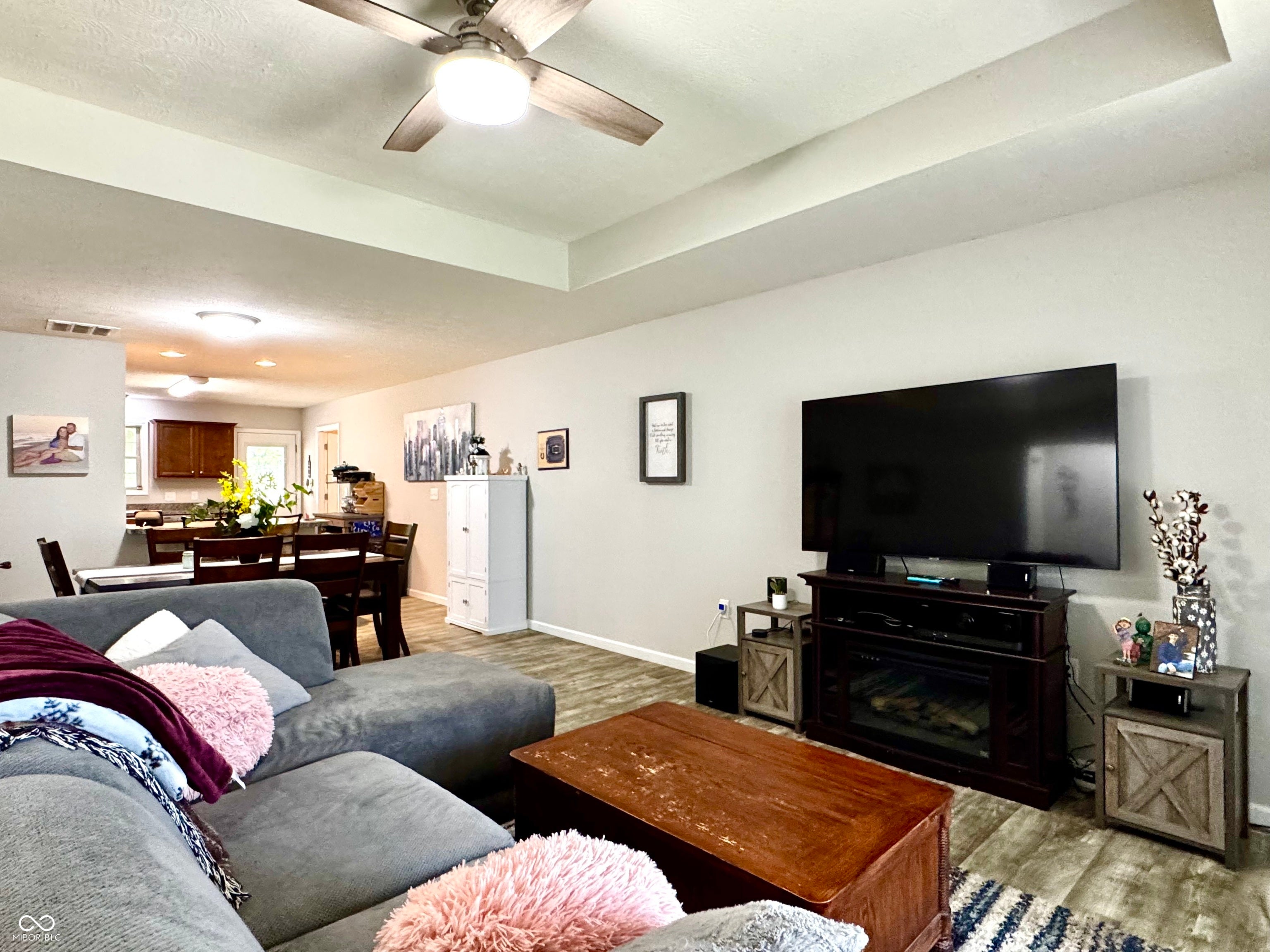 1716 N Old Orchard