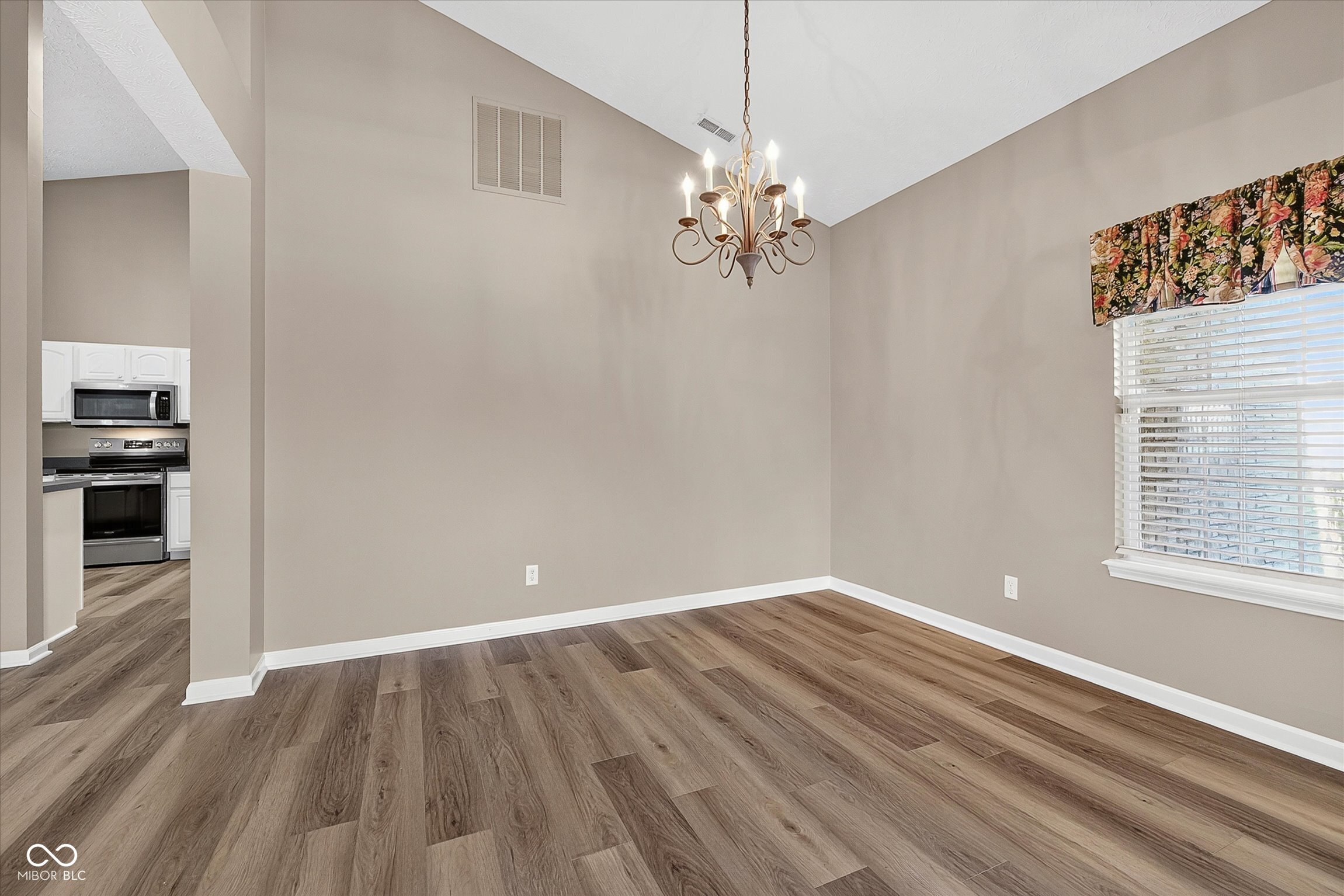 7955 Bent Willow Drive