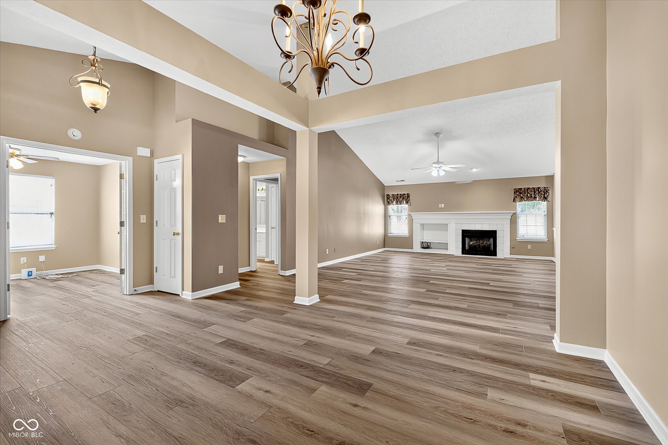 7955 Bent Willow Drive
