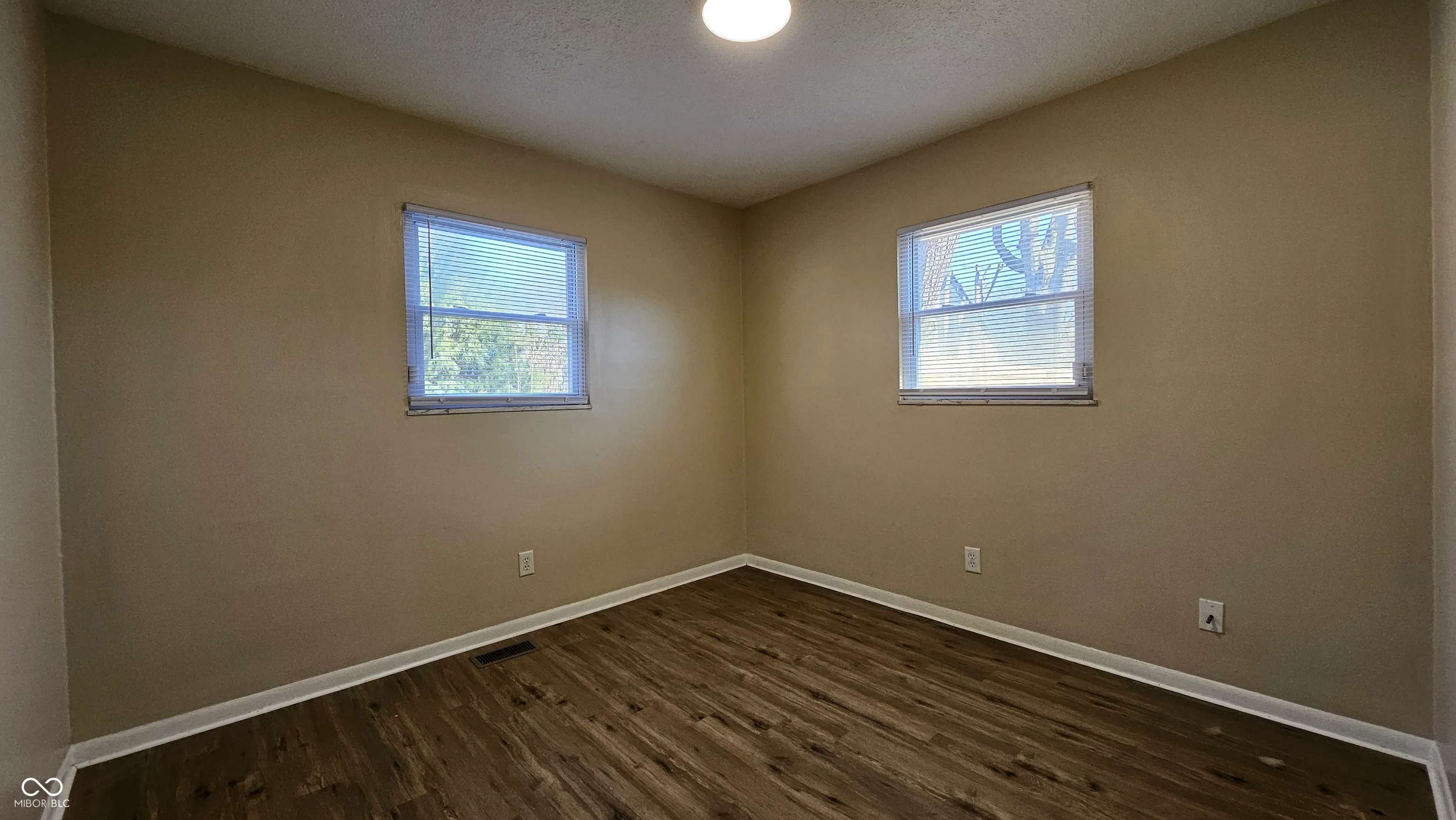 Indianapolis, Indiana 46227, United States, 3 Bedrooms Bedrooms, ,1 BathroomBathrooms,Residential,Active,166859