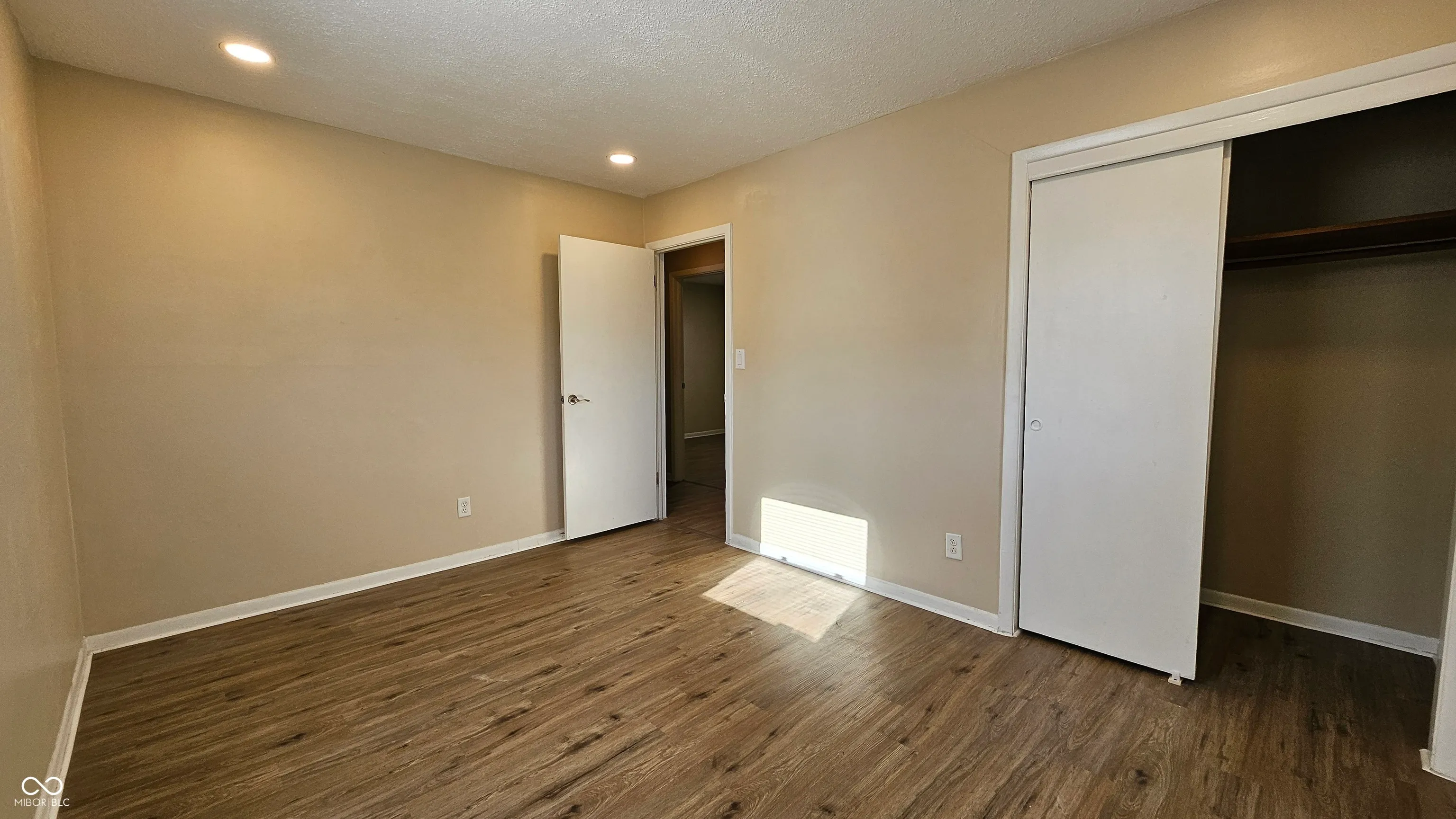 Indianapolis, Indiana 46227, United States, 3 Bedrooms Bedrooms, ,1 BathroomBathrooms,Residential,Active,166859