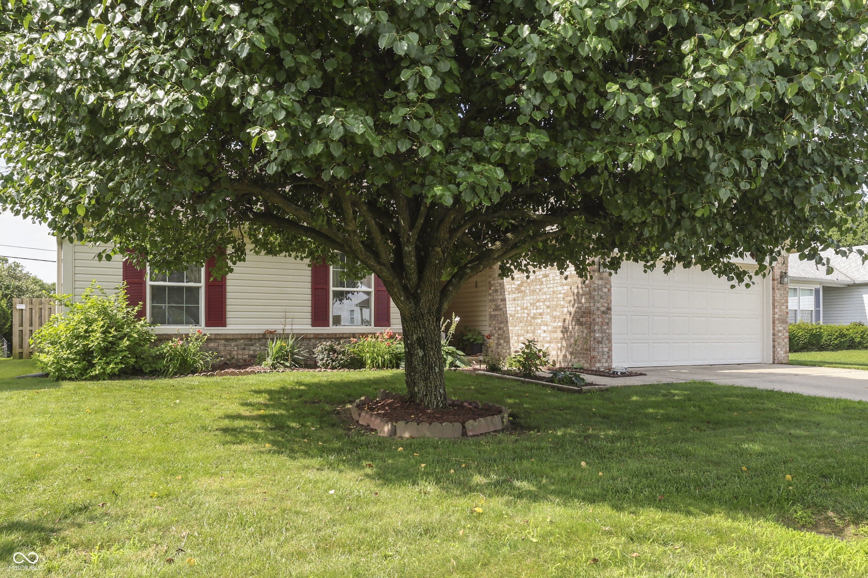 3335 Mechanicsburg Drive