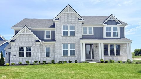 Photo of 6933 Bayview Run, McCordsville, IN 46055 (MLS # 22099464)