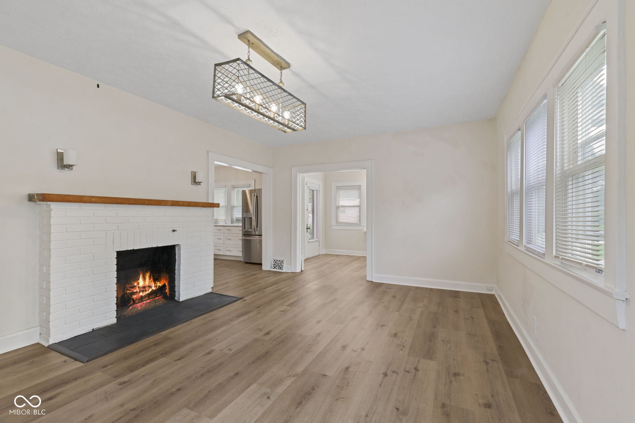 701 N Bradley