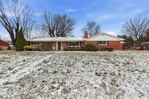 Photo of 1638 Sanwela Drive, Indianapolis, IN 46260 (MLS # 22077485)